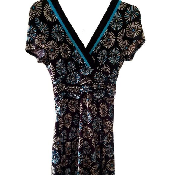 Sandra Darren Patterned Midi Dress - Picture 2 of 4